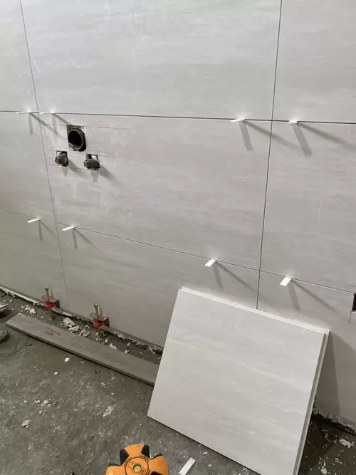 屏東市林小姐 浴室興建 水切機壁磚